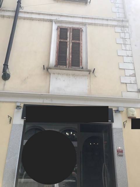 negozio in affitto a Vigevano