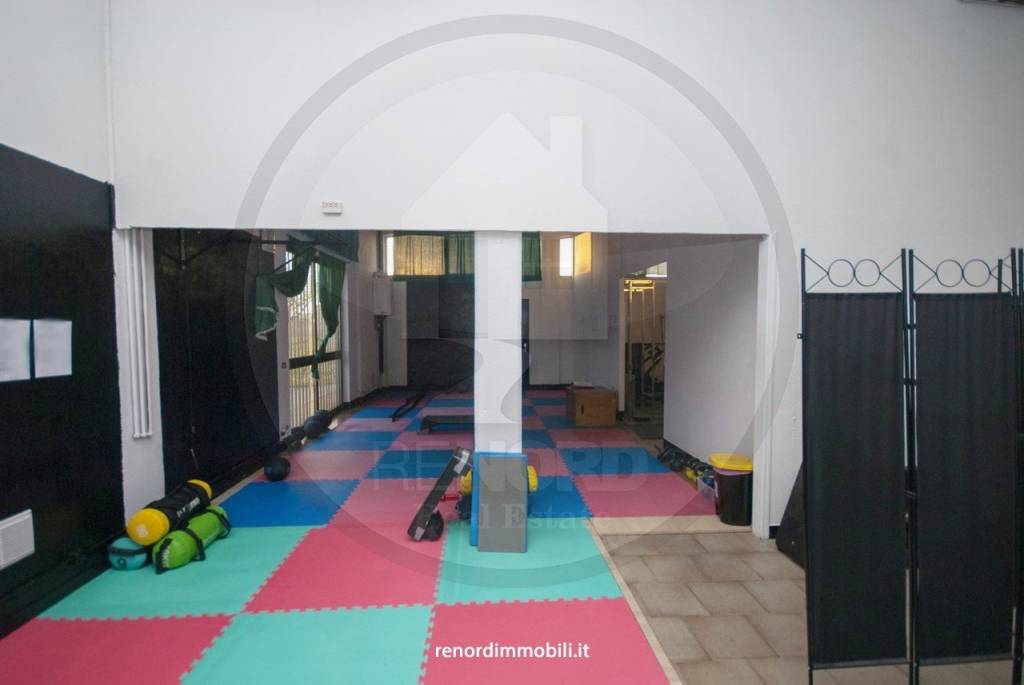 locale commerciale in affitto a Villanterio