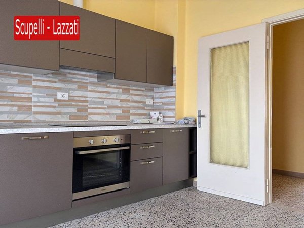 appartamento in affitto a Voghera in zona Medassino