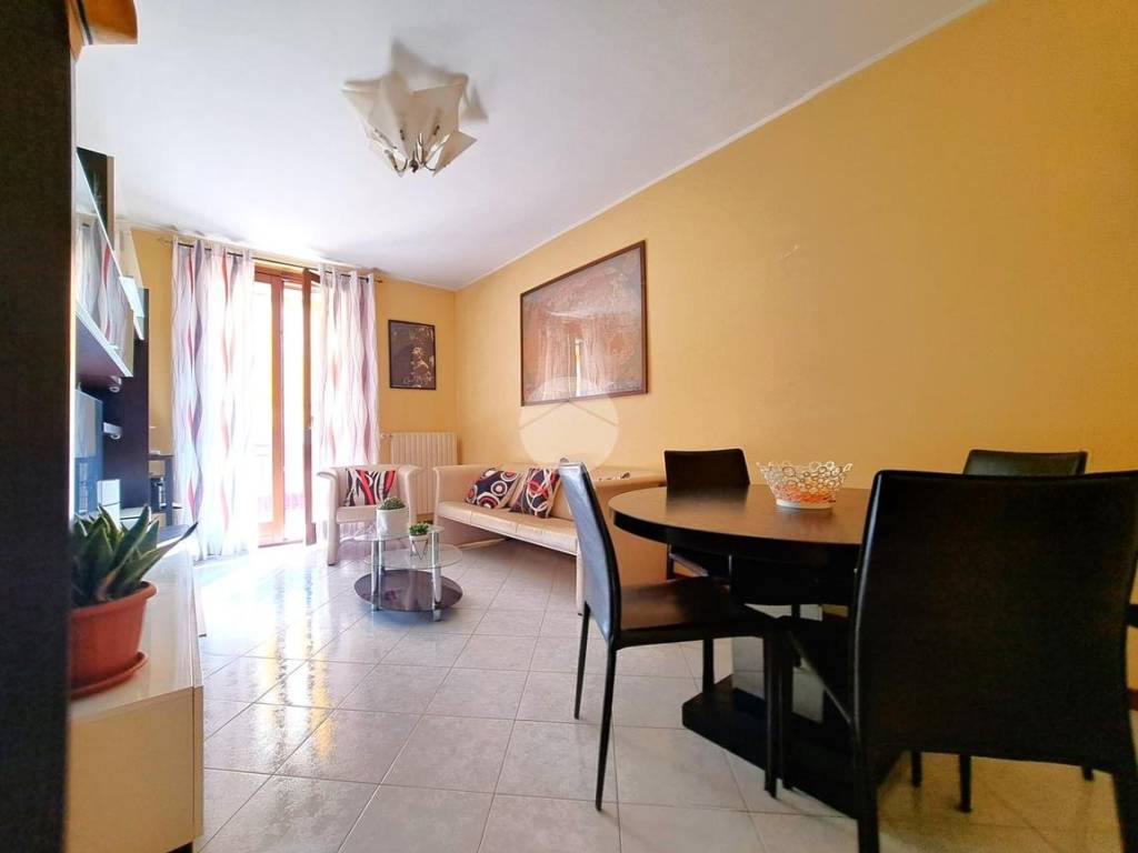 appartamento in affitto a Voghera