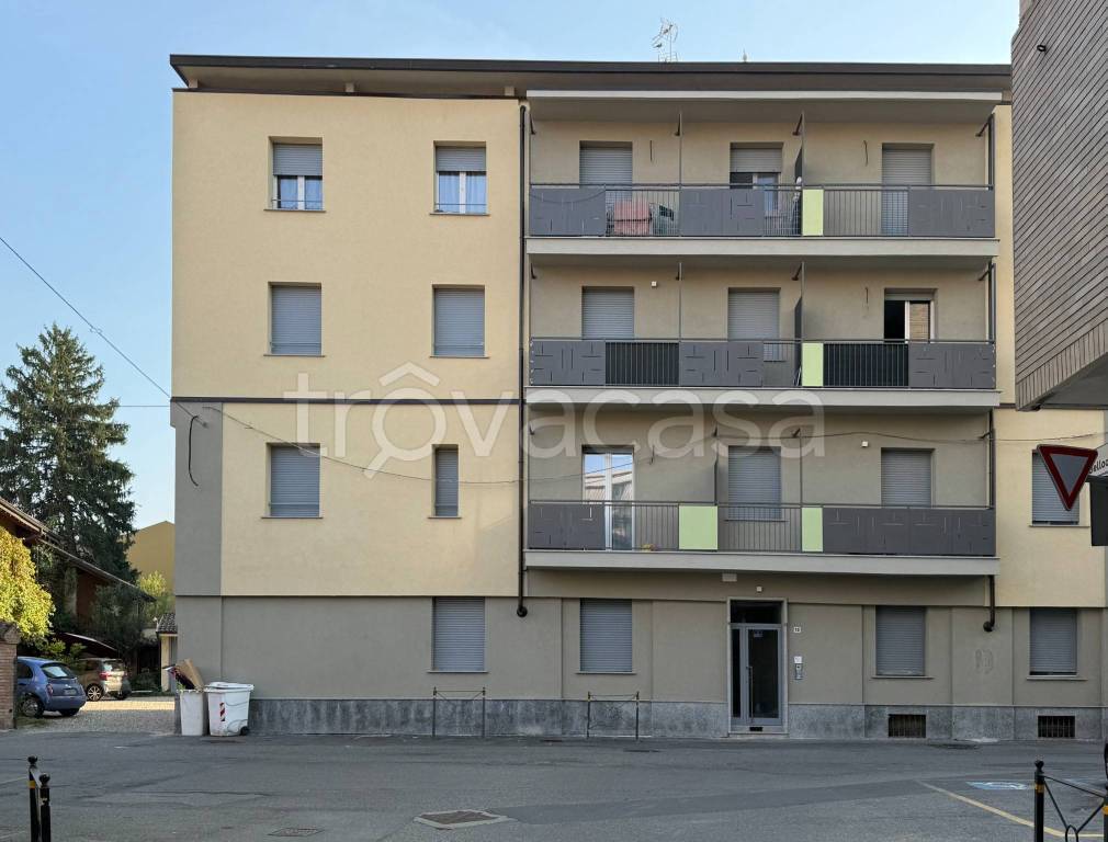 appartamento in affitto a Voghera