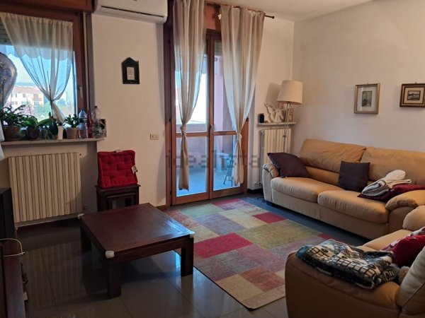 appartamento in affitto a Voghera