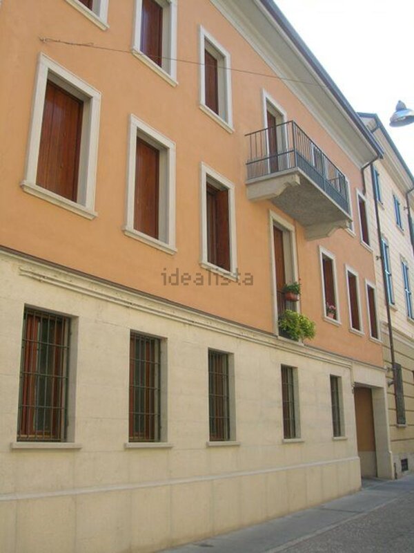 ufficio in affitto a Voghera