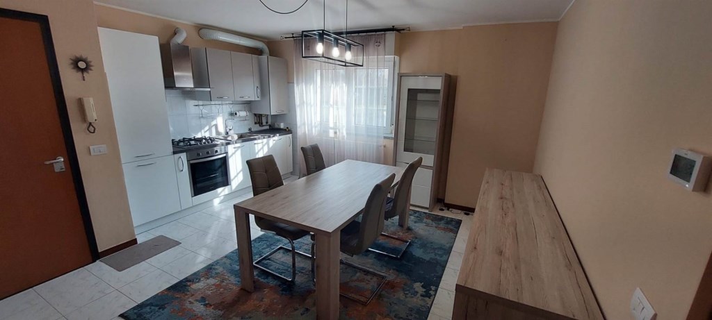 appartamento in affitto a Voghera