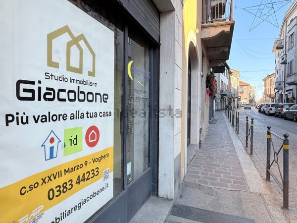 ufficio in affitto a Voghera