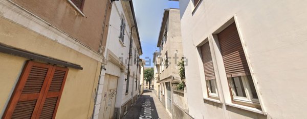 appartamento in affitto a Voghera