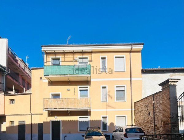 appartamento in affitto a Voghera