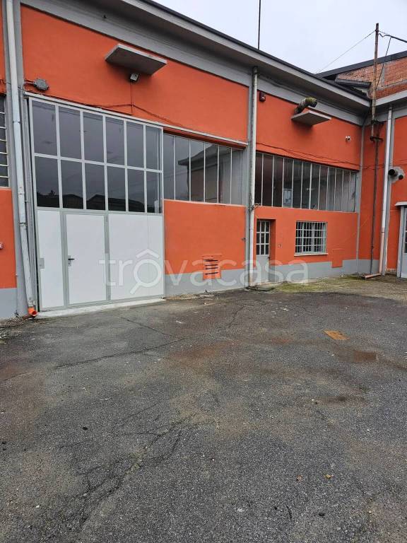 appartamento in affitto a Voghera in zona Oriolo