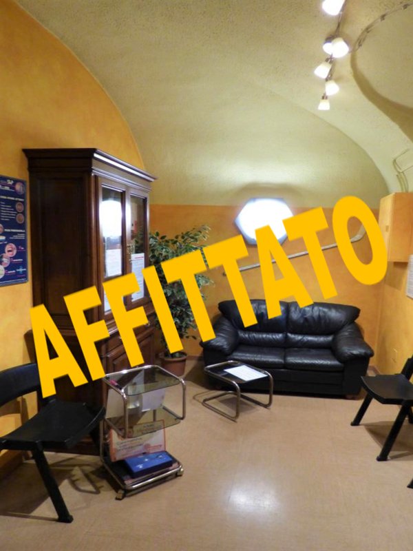 locale commerciale in affitto a Luserna San Giovanni