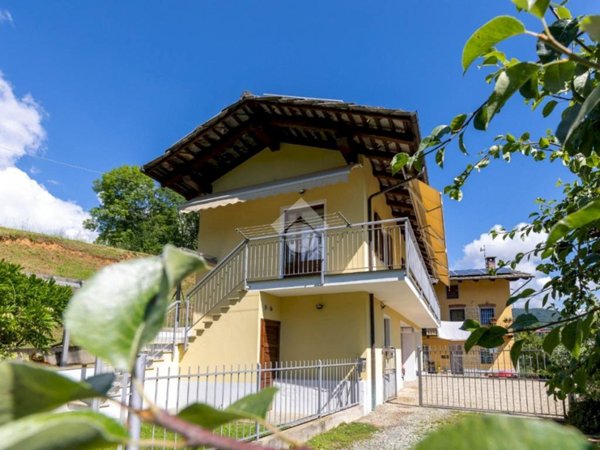 casa indipendente in affitto a Luserna San Giovanni