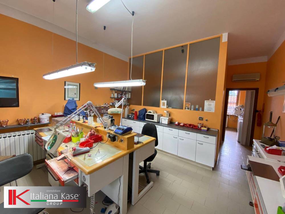 locale commerciale in affitto a Mazzè