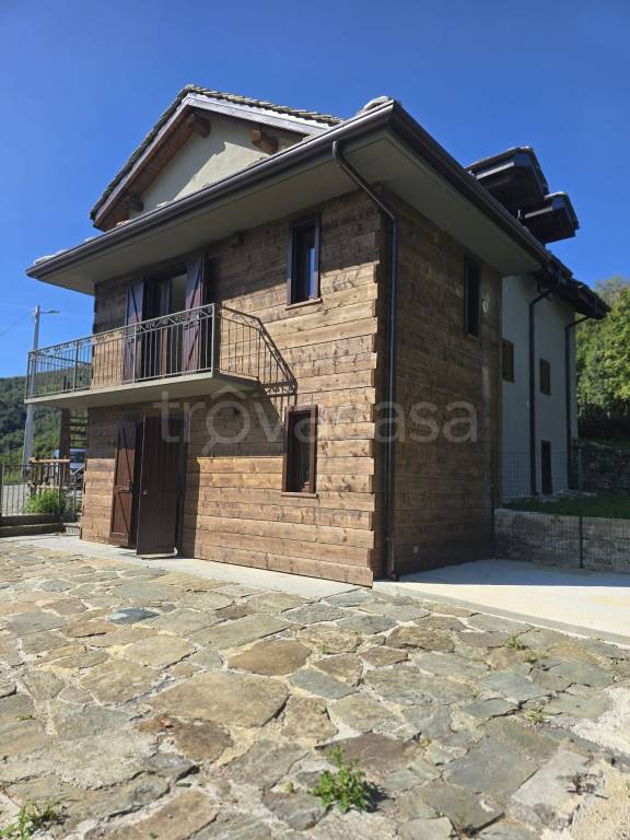 appartamento in affitto a Mezzenile in zona Bogliano