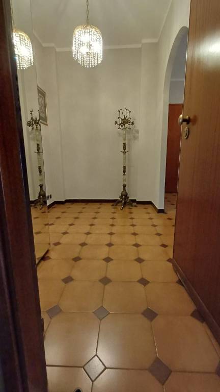 appartamento in affitto a Moncalieri in zona Borgo San Pietro
