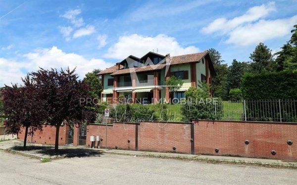 casa indipendente in affitto a Moncalieri
