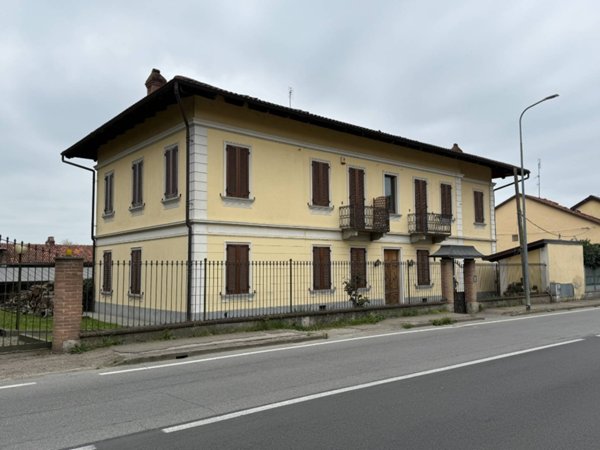 appartamento in affitto a Moncalieri in zona Testona