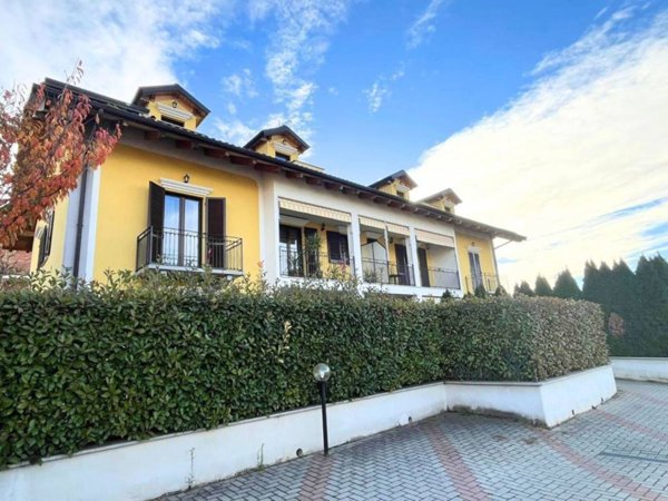 appartamento in affitto a Moncalieri in zona Revigliasco