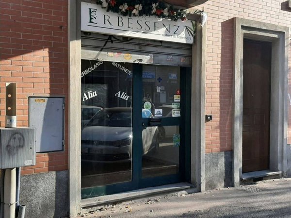 negozio in affitto a Moncalieri