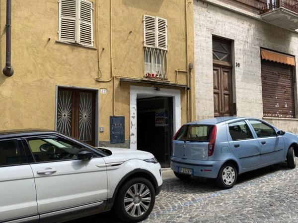 negozio in affitto a Moncalieri