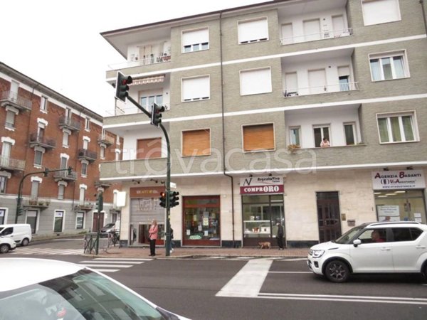 appartamento in affitto a Moncalieri in zona Borgo San Pietro