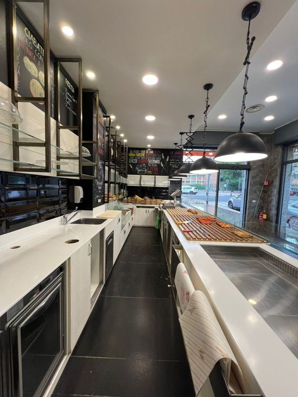 negozio in affitto a Moncalieri