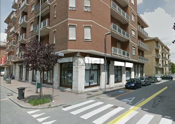 locale commerciale in affitto a Moncalieri