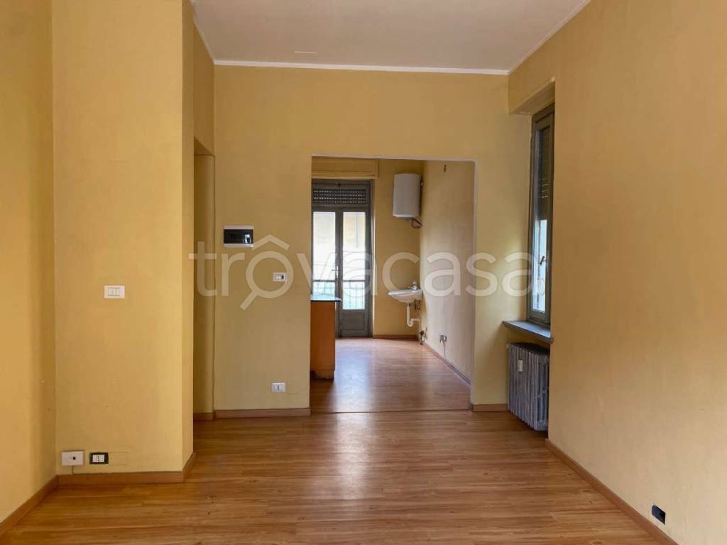 monolocale in affitto a Moncalieri