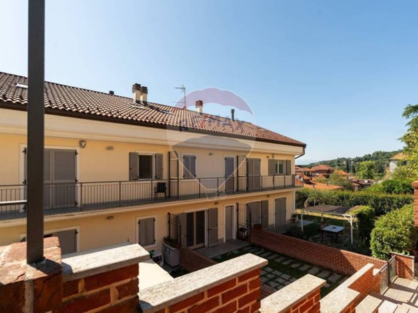 casa indipendente in affitto a Moncalieri