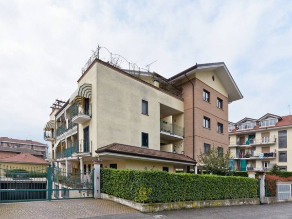 appartamento in affitto a Moncalieri in zona Testona