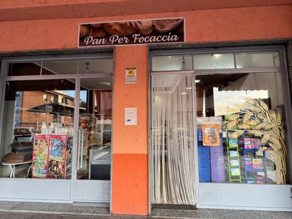 negozio in affitto a Moncalieri