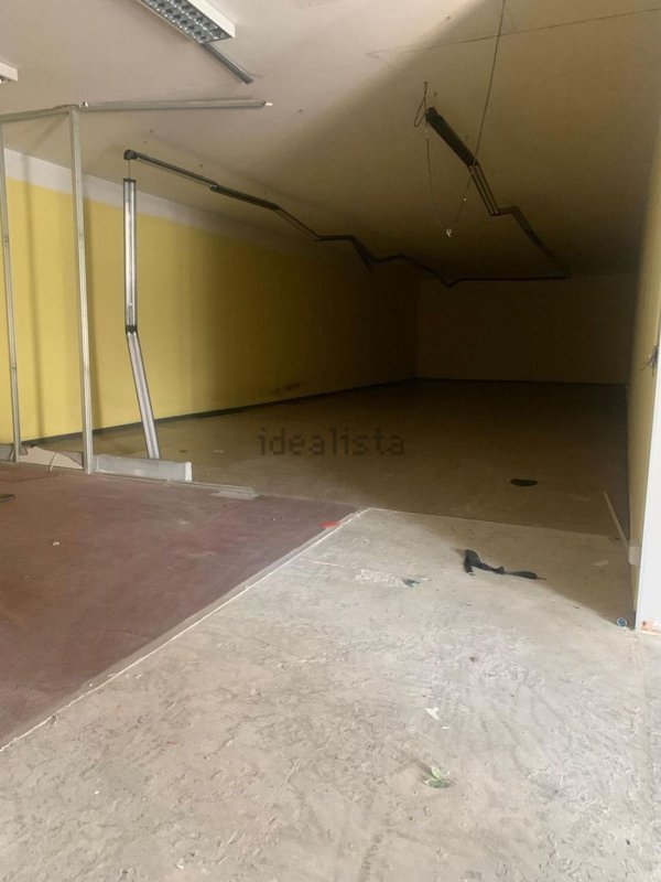 locale di sgombero in affitto a Moncalieri