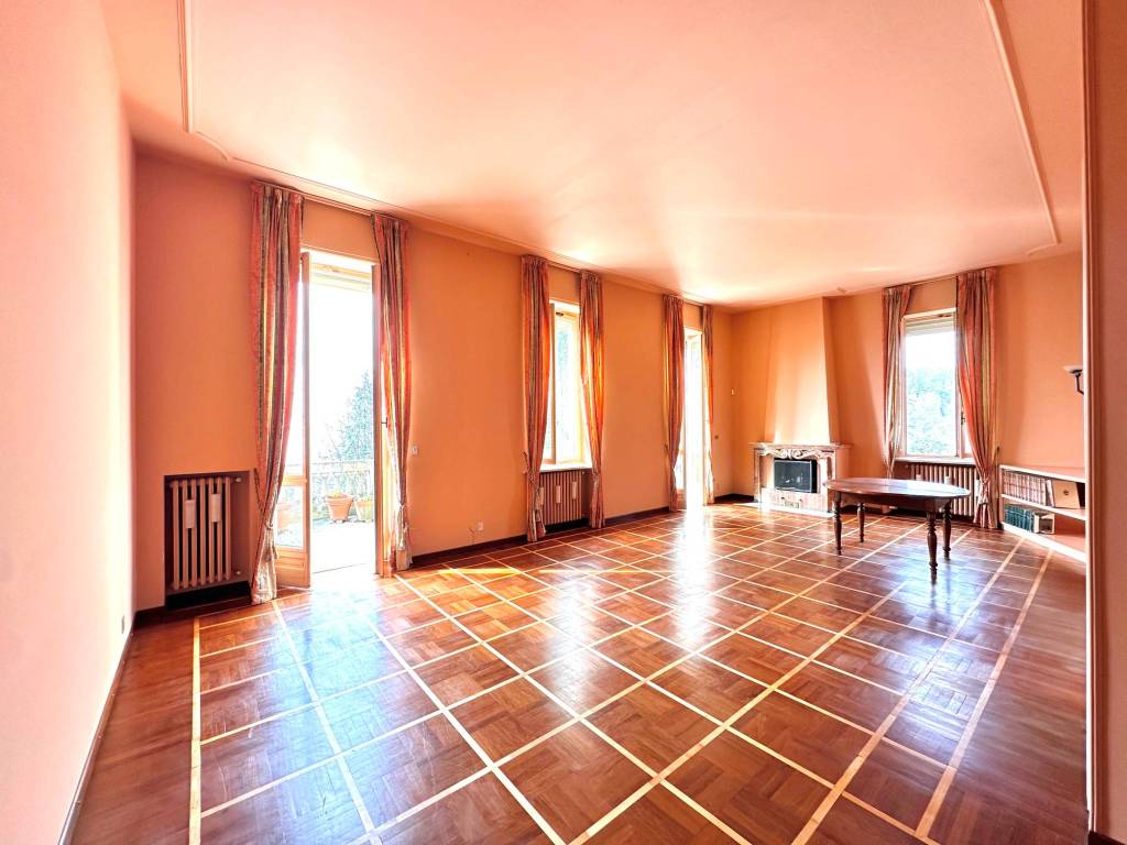 appartamento in affitto a Moncalieri in zona Revigliasco