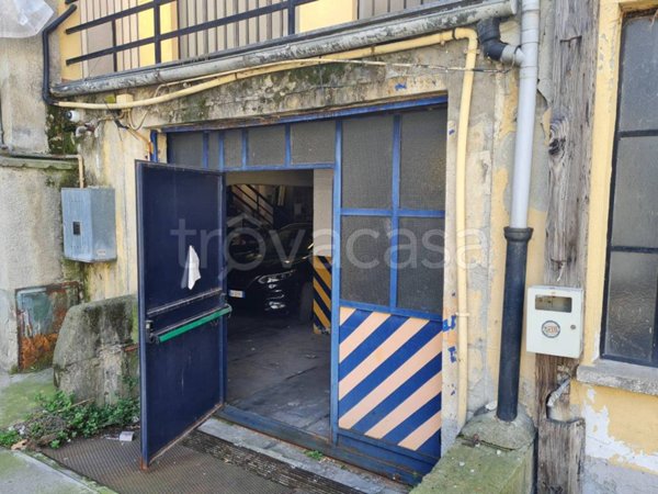 locale di sgombero in affitto a Moncalieri