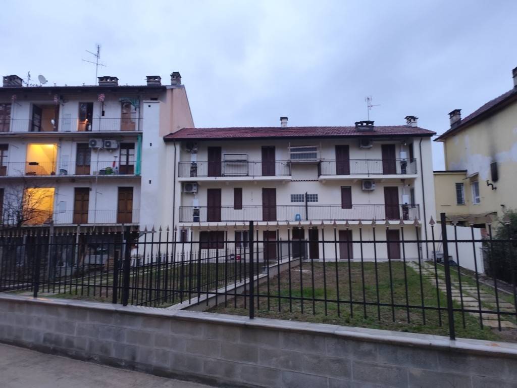 appartamento in affitto a Moncalieri in zona Revigliasco