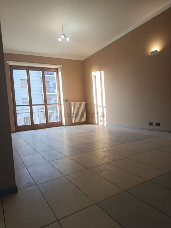 appartamento in affitto a Moncalieri in zona Testona