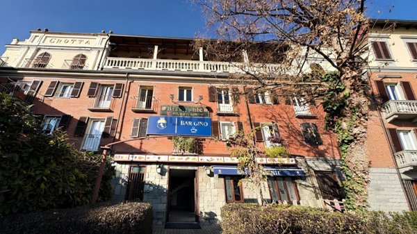 negozio in affitto a Moncalieri