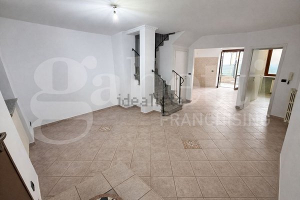 casa semindipendente in affitto a Moncalieri in zona Tagliaferro