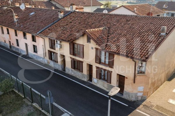 casa indipendente in affitto a Moncalieri in zona Tagliaferro