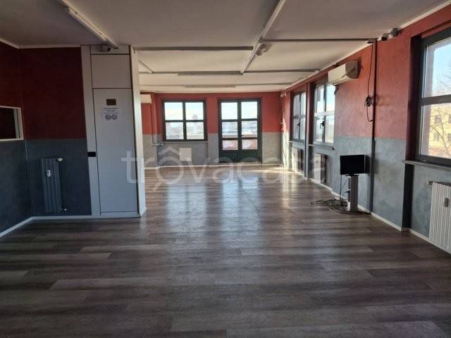 ufficio in affitto a Moncalieri