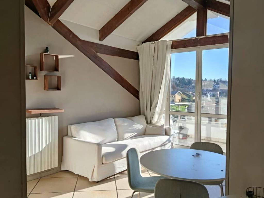 appartamento in affitto a Moncalieri in zona Testona