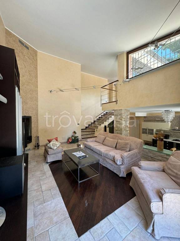 casa indipendente in affitto a Moncalieri in zona Revigliasco