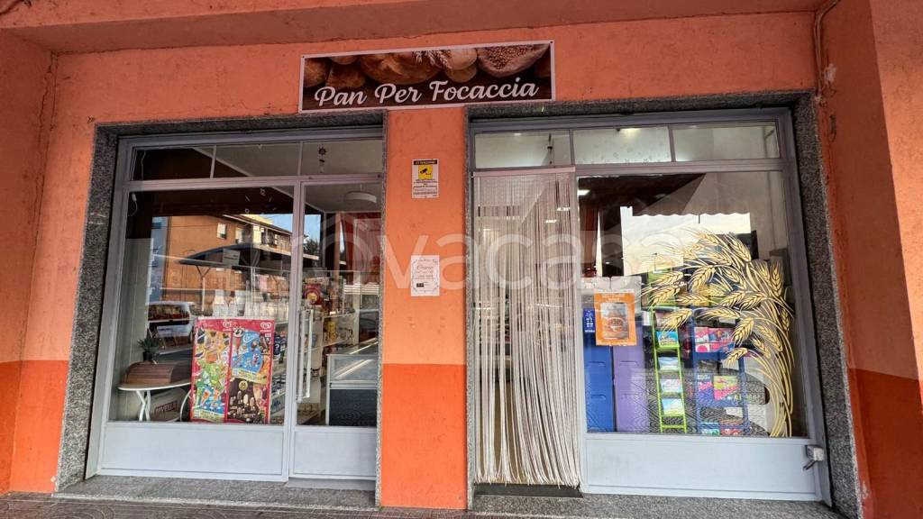 negozio in affitto a Moncalieri