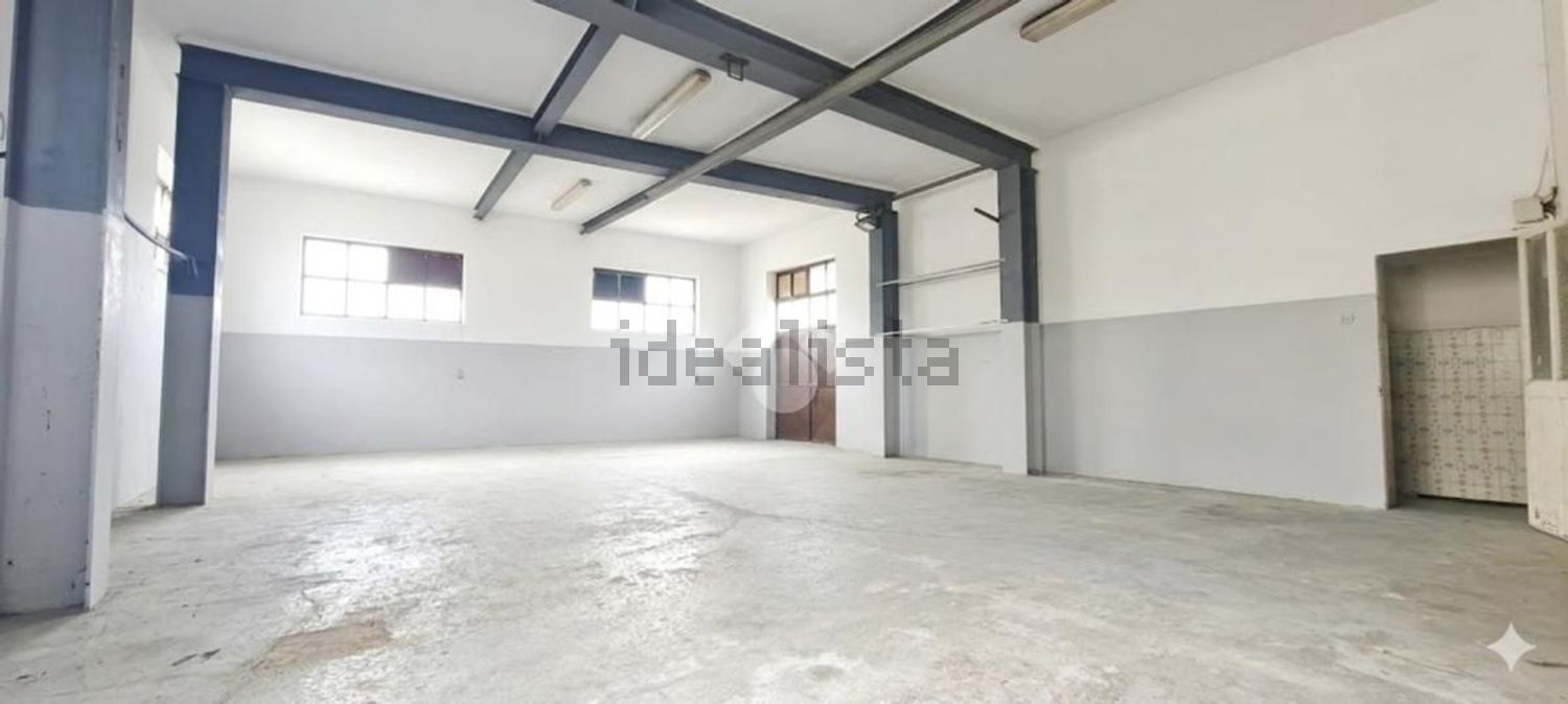 locale di sgombero in affitto a Moncalieri in zona Carpice