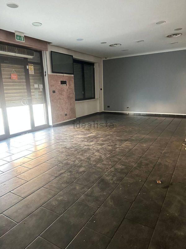 ufficio in affitto a Moncalieri in zona Testona