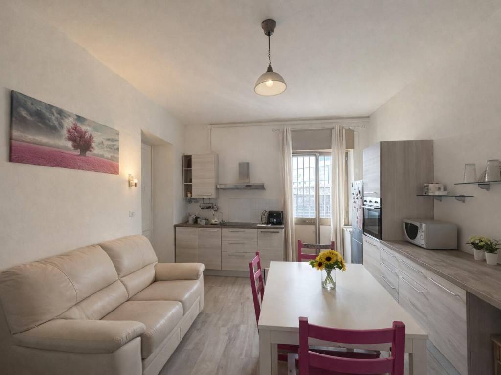 appartamento in affitto a Moncalieri in zona Borgo San Pietro