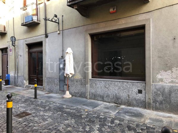 negozio in affitto a Moncalieri