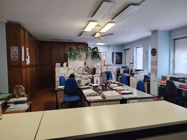 ufficio in affitto a Moncalieri in zona Testona
