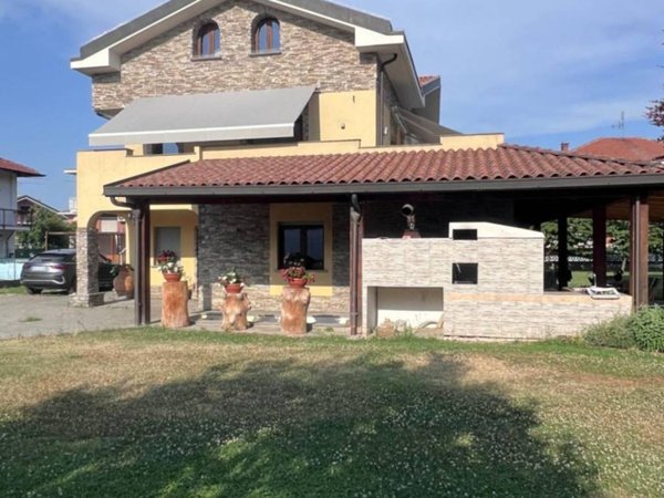 appartamento in affitto a Moncalieri in zona Tagliaferro