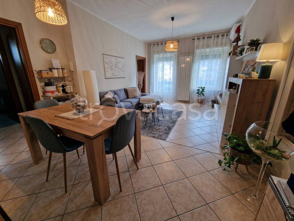 appartamento in affitto a Montalto Dora