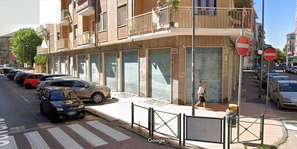 locale commerciale in affitto a Nichelino