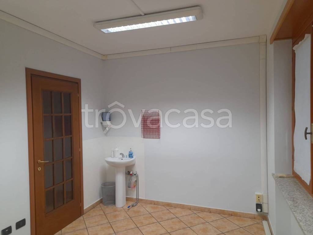 ufficio in affitto a Nichelino